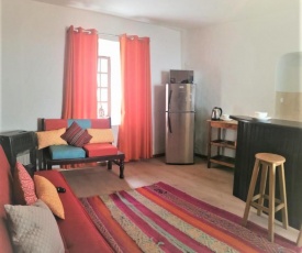 Pvt APARTMENT WITH NICE BALCONY A BLOCK FROM MAIN SQUARE