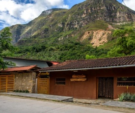 Restaurante Turístico y Alojamiento MARAY